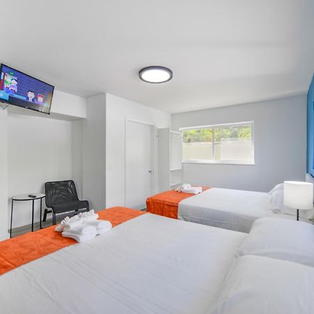 Apartmán Radiant Unit With Parking And Pool - M26 Hollywood Exteriér fotografie